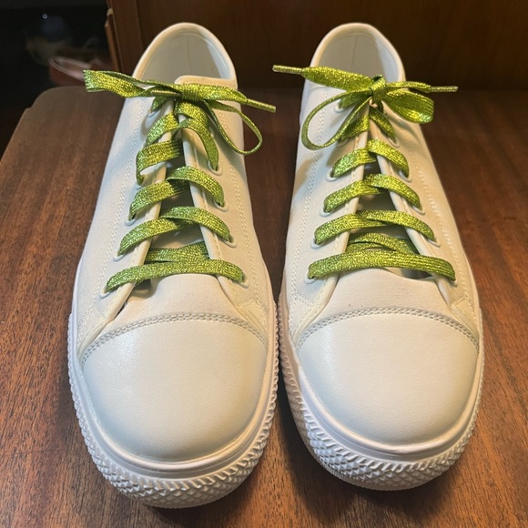 All white tennies with sparkly green laces W10/M9 - Picture 1 of 9